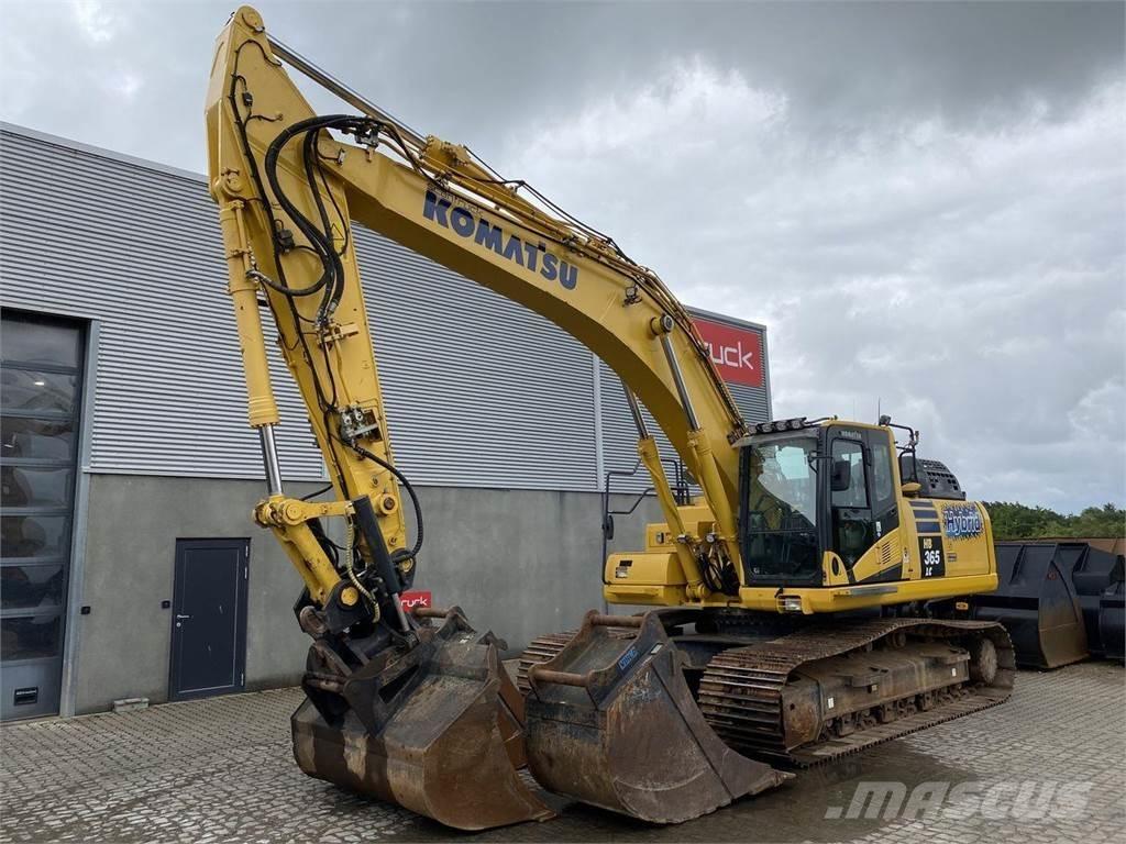 Komatsu HB365LC-3 Pelle sur chenilles