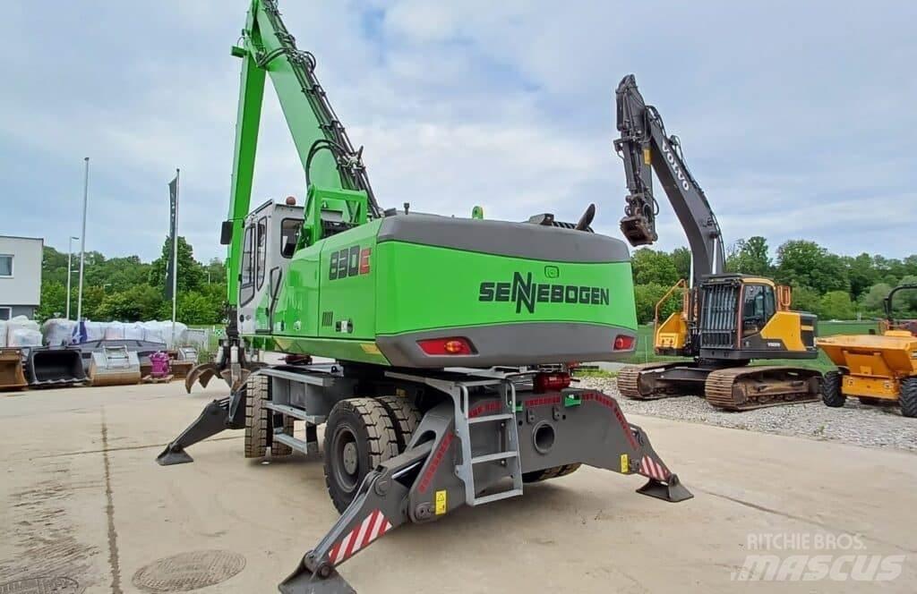 Sennebogen 830E Pelle à déchets