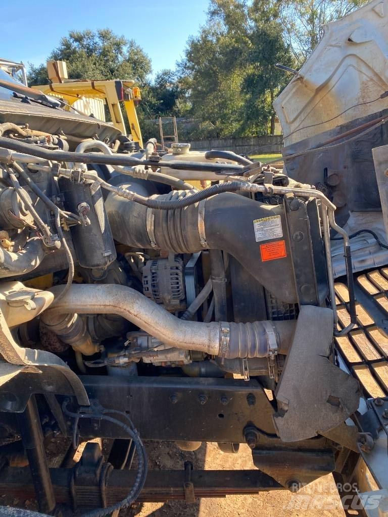 Ford F 650 SD Camion benne