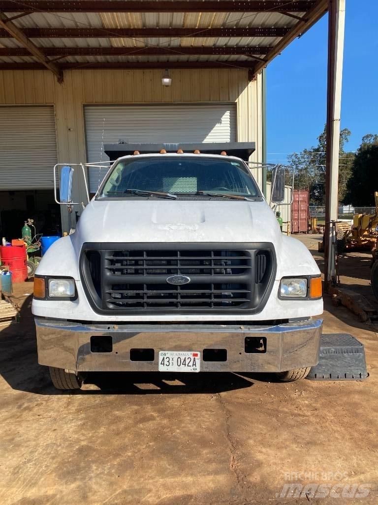 Ford F 650 SD Camion benne
