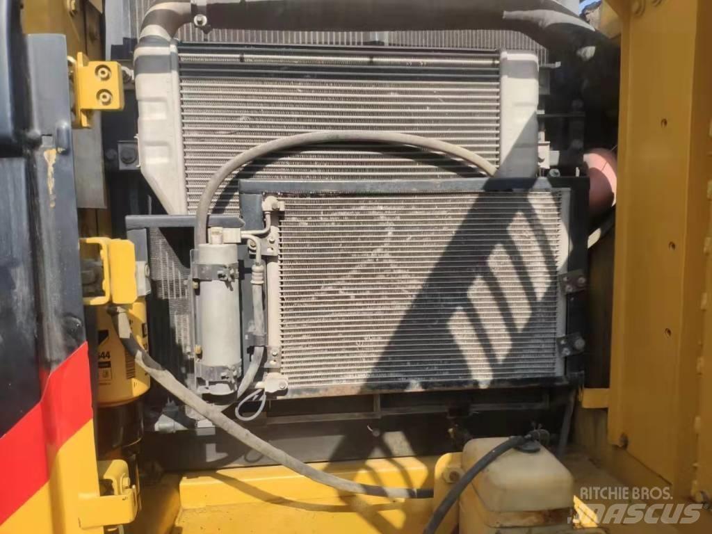 CAT 320 B Pelle sur chenilles