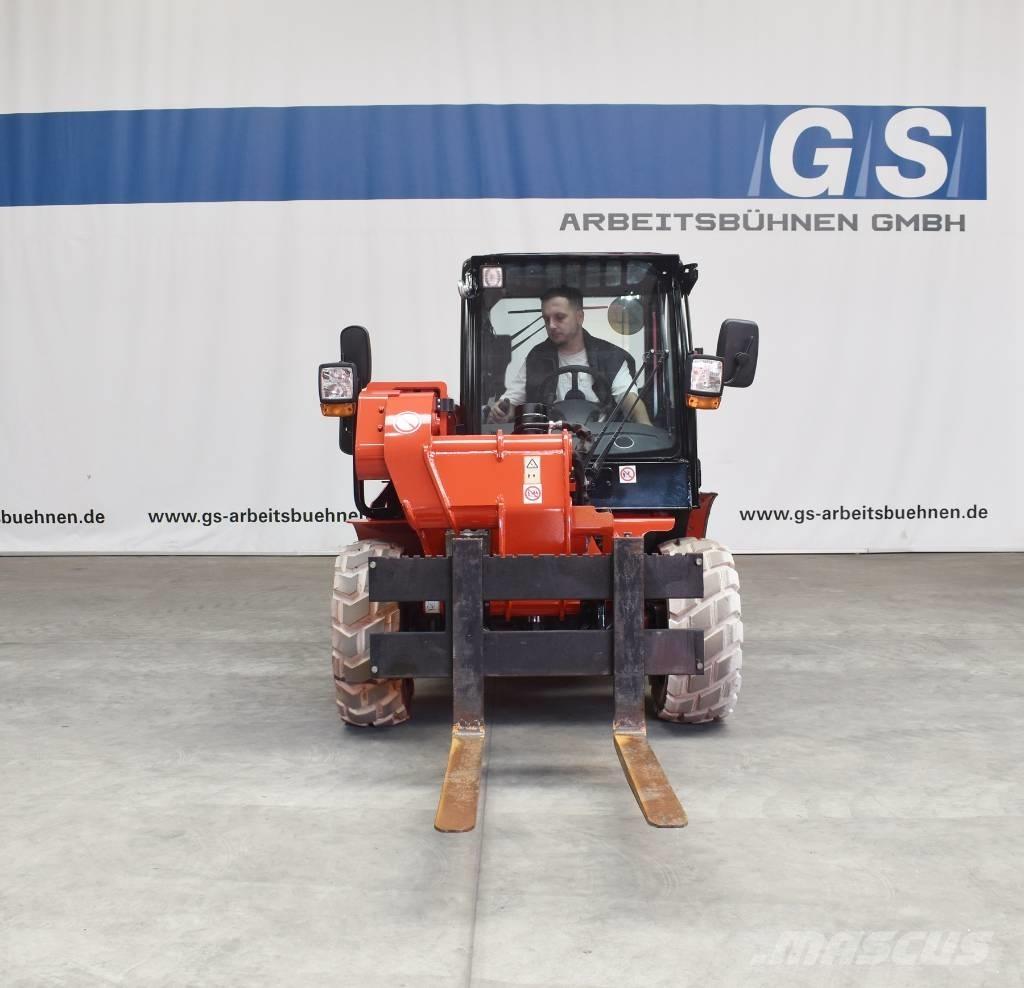 JCB 520-40 4WS Chariot télescopique