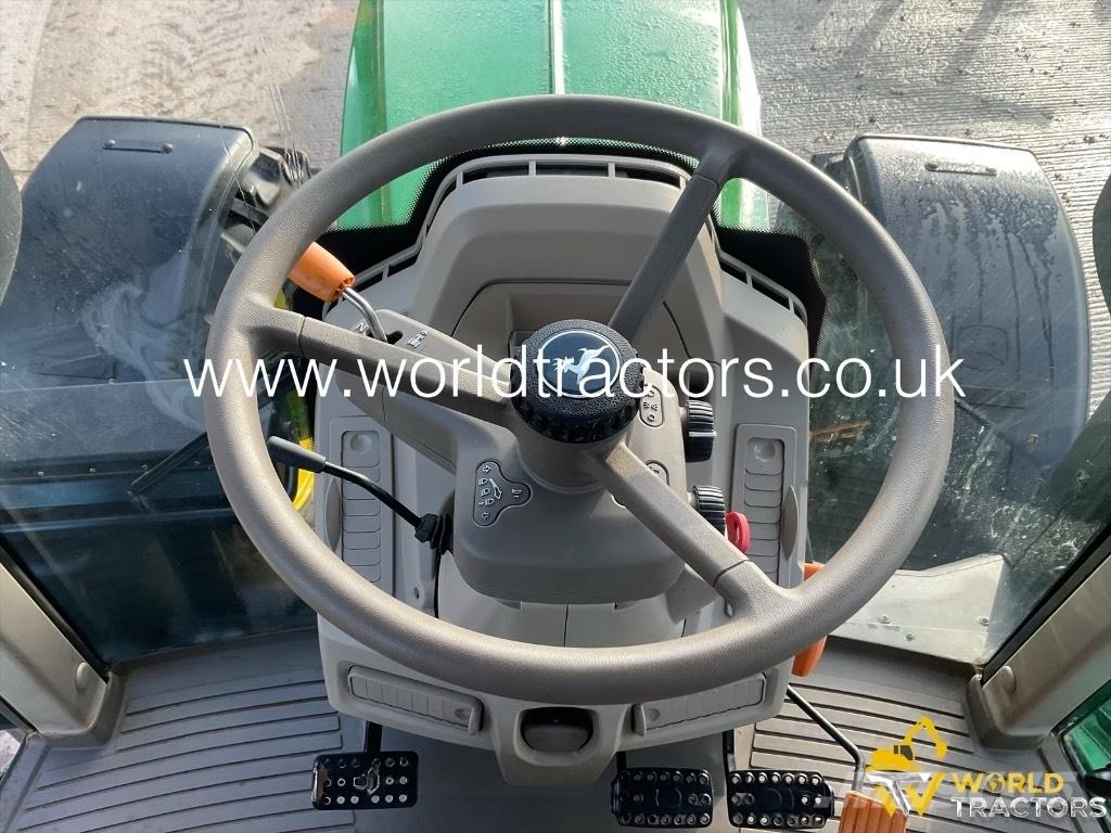 John Deere 6130 M Tracteur