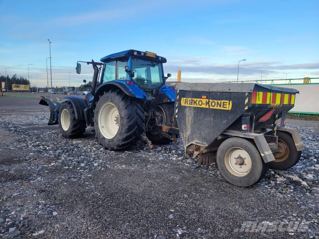 Valtra N 123 Tracteur