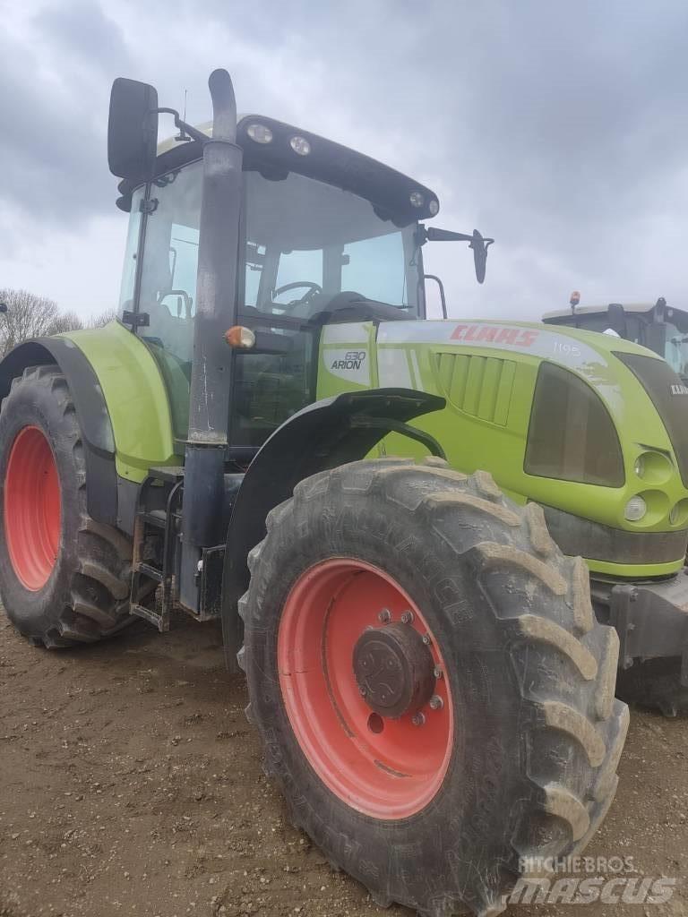 CLAAS Arion 630 Tracteur