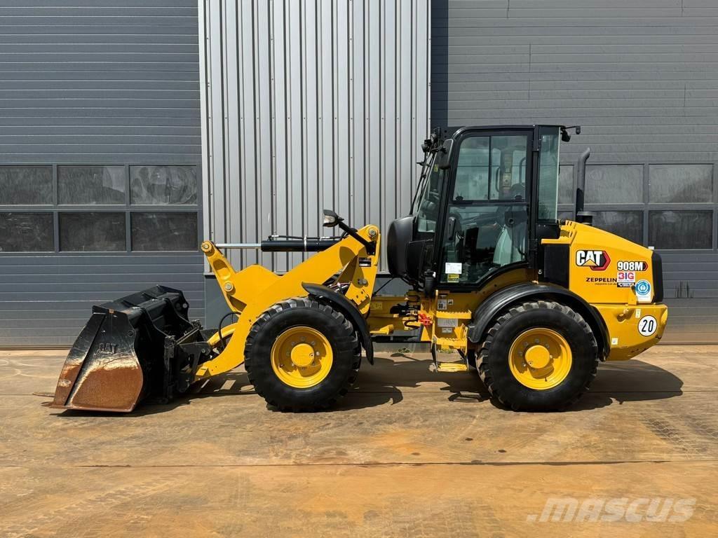CAT 908M Chargeuse sur pneus