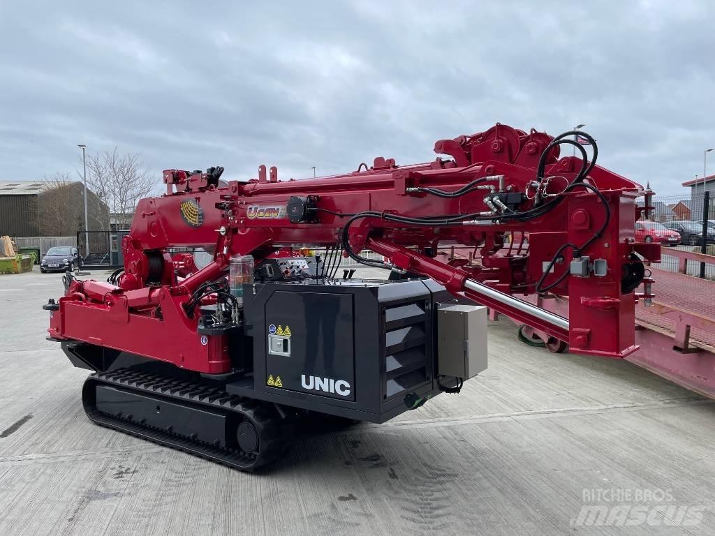 Unic URW-546-2VF Grue sur chenilles