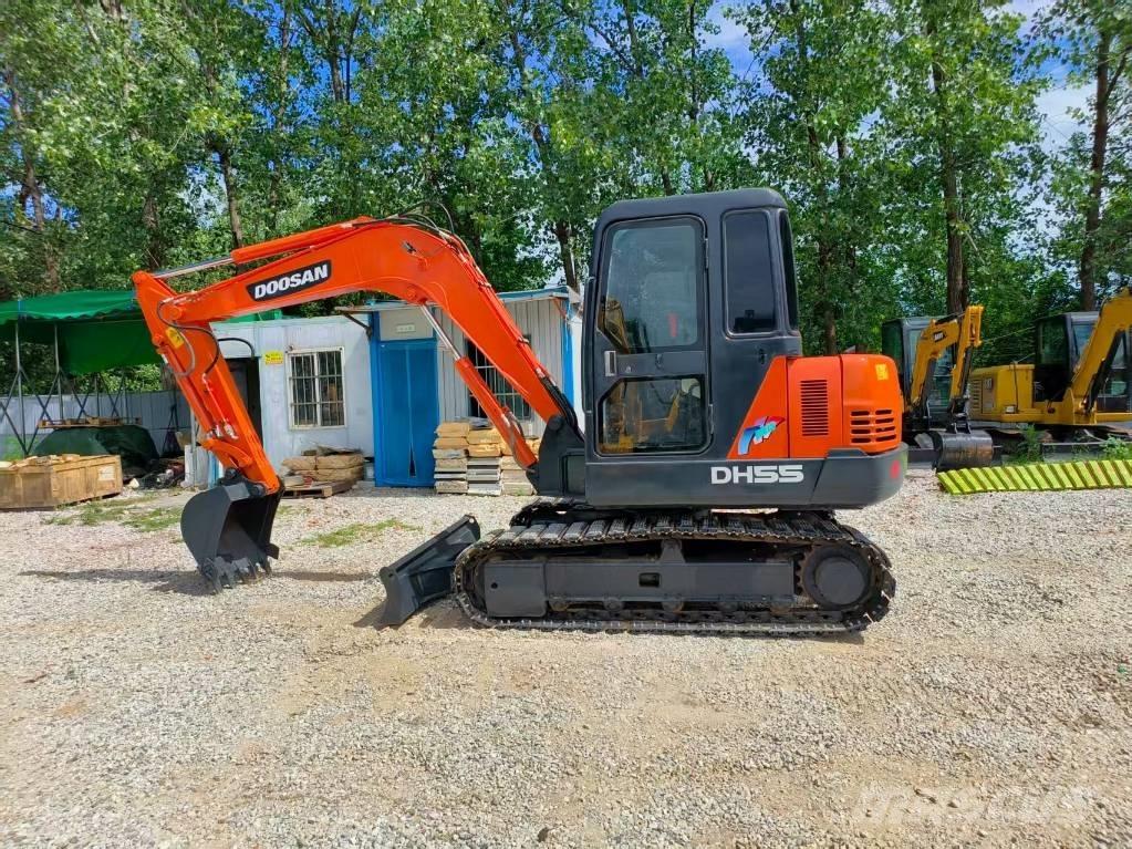 Doosan DH 55 Mini pelle < 7t