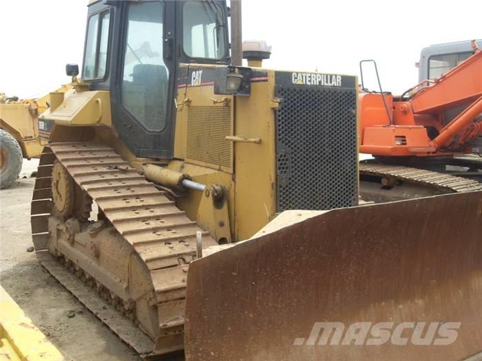 CAT D 6 M LGP Bouteurs sur chenilles