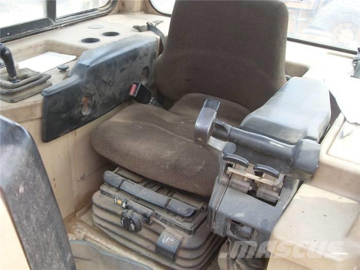 CAT D 6 M LGP Bouteurs sur chenilles