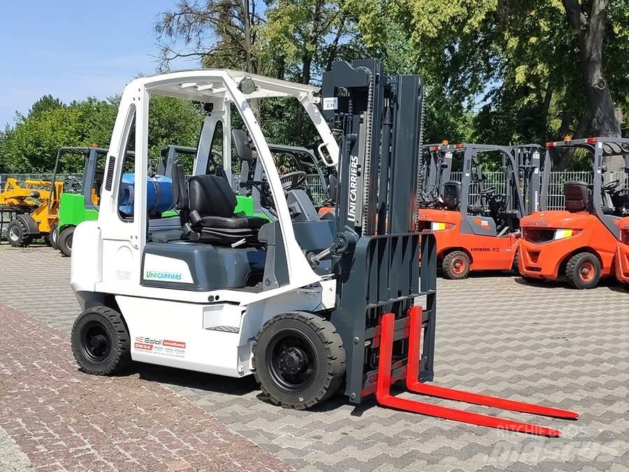 Nissan U1D2A25LH Chariots GPL