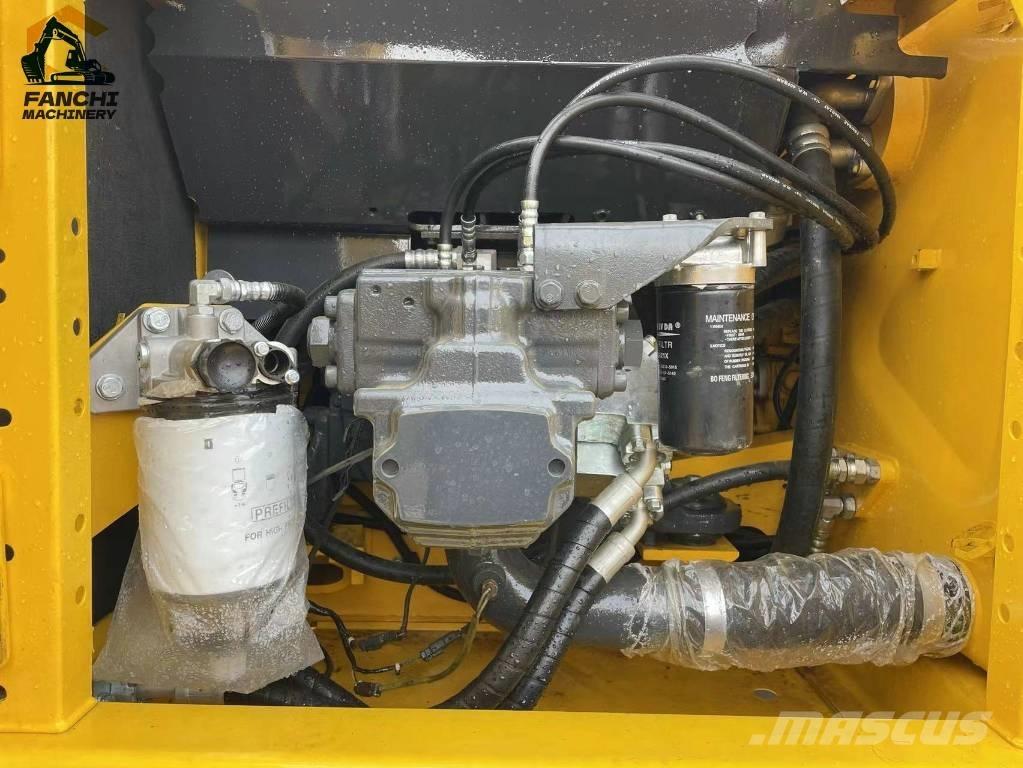 Komatsu PC240 Pelle sur chenilles