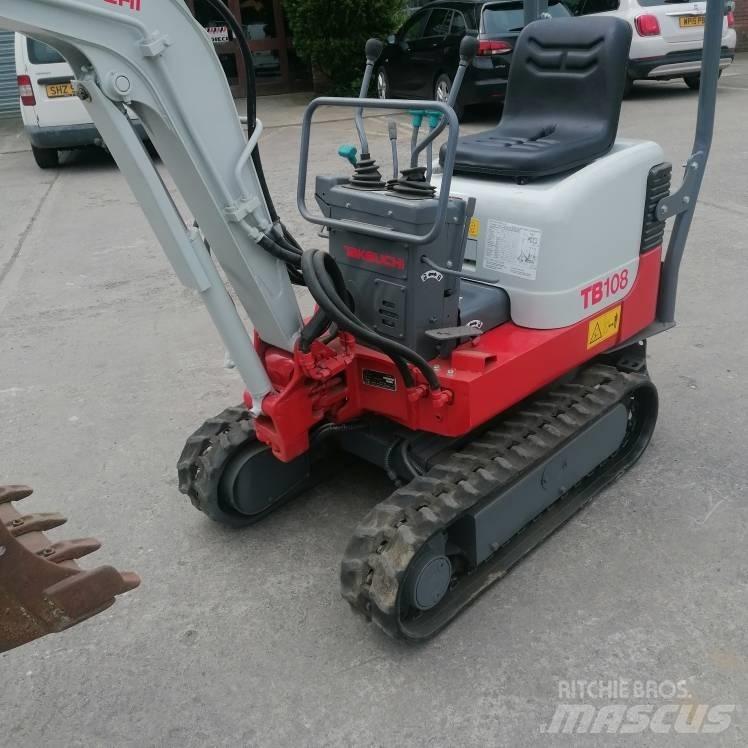 Takeuchi TB108 Mini pelle < 7t