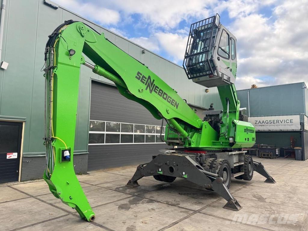 Sennebogen 818M Pelle à déchets