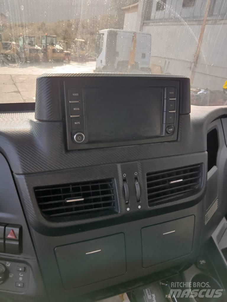 Iveco STRALIS 320S46 Camion treuil