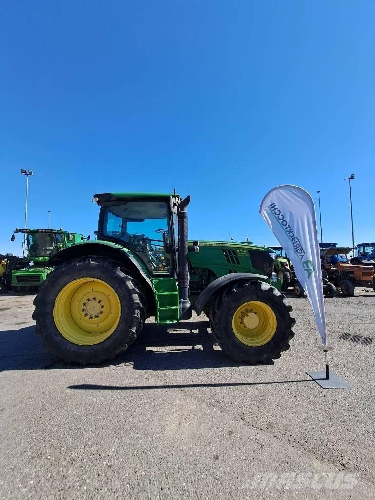 John Deere 6210 R Tracteur