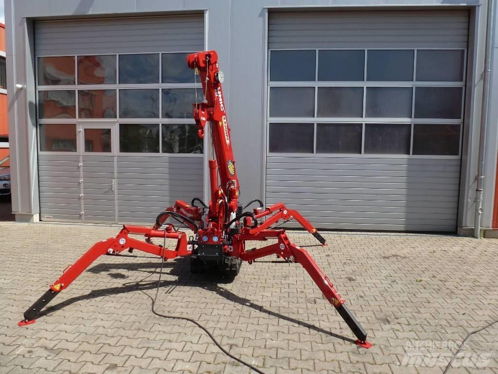 Unic URW-094 Mini grue