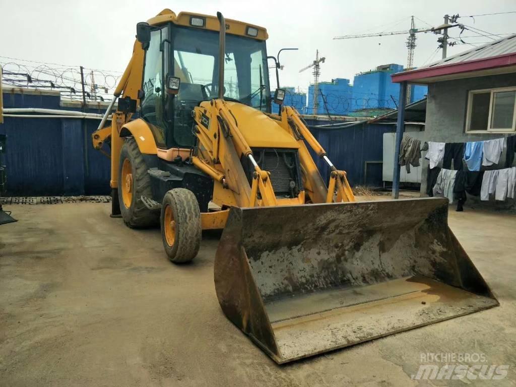JCB 3CX Tractopelle