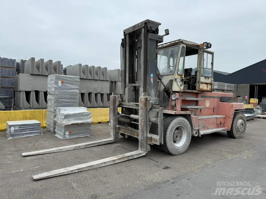 Svetruck 16 120 38 Chariots diesel