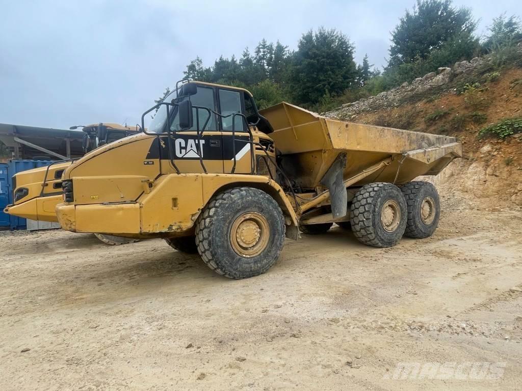 CAT 730 Tombereau articulé