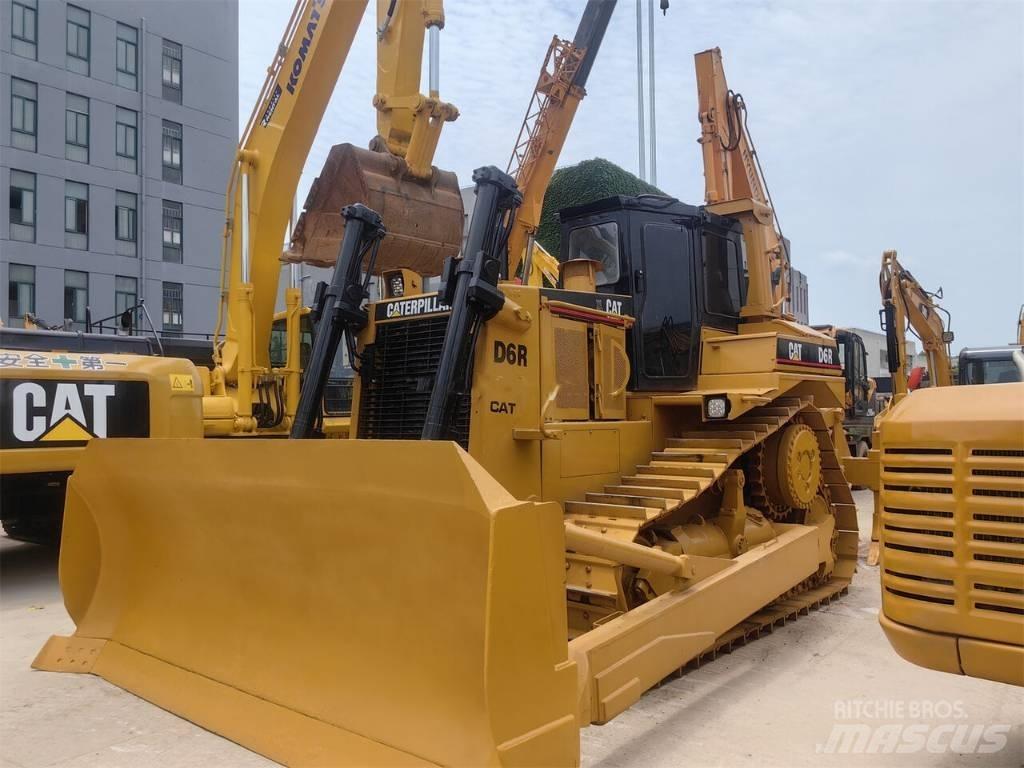 CAT D 6 R Bouteurs sur chenilles