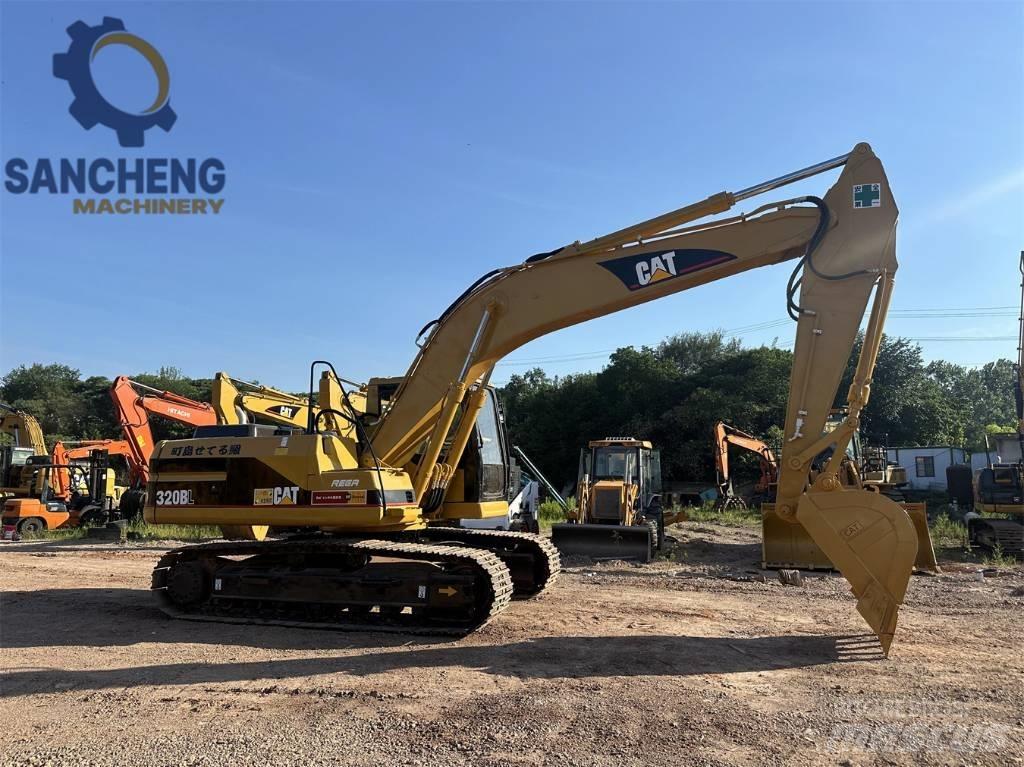 CAT 320 B L Pelle sur chenilles