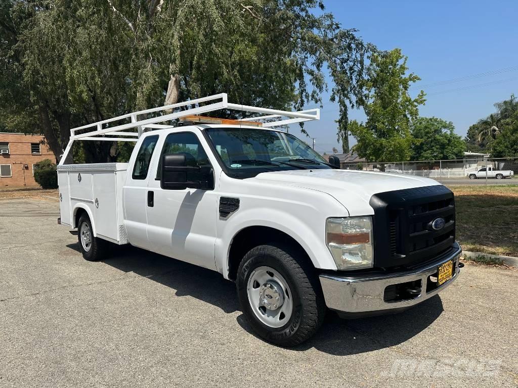 Ford F 250 Utilitaire benne
