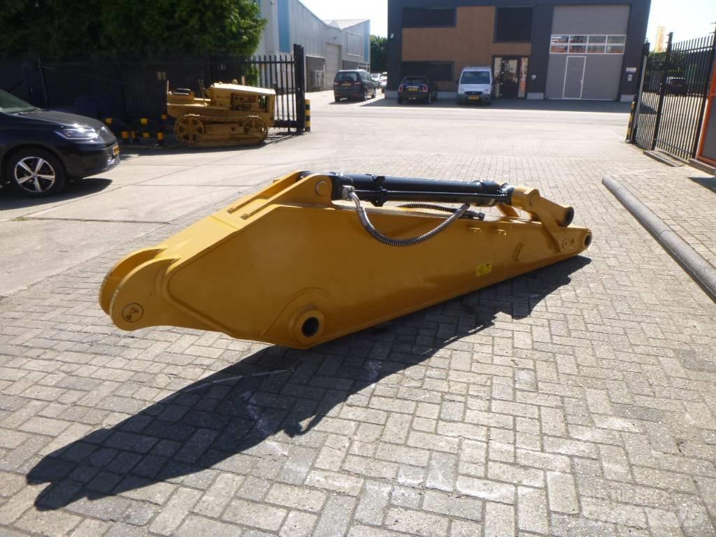 CAT 320 GC Pelle rétro arrière