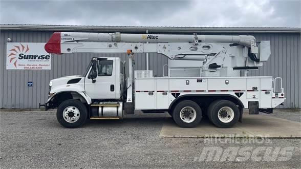 Altec AA55E Camion nacelle