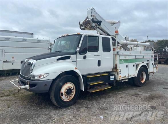 Altec TA40 Camion nacelle