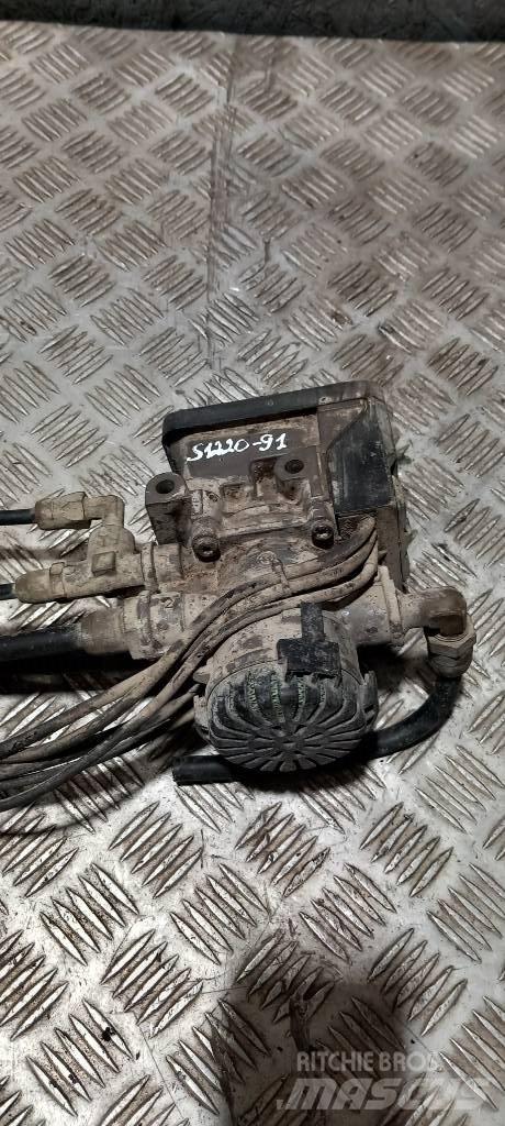 Scania G 400   1879275 Freins