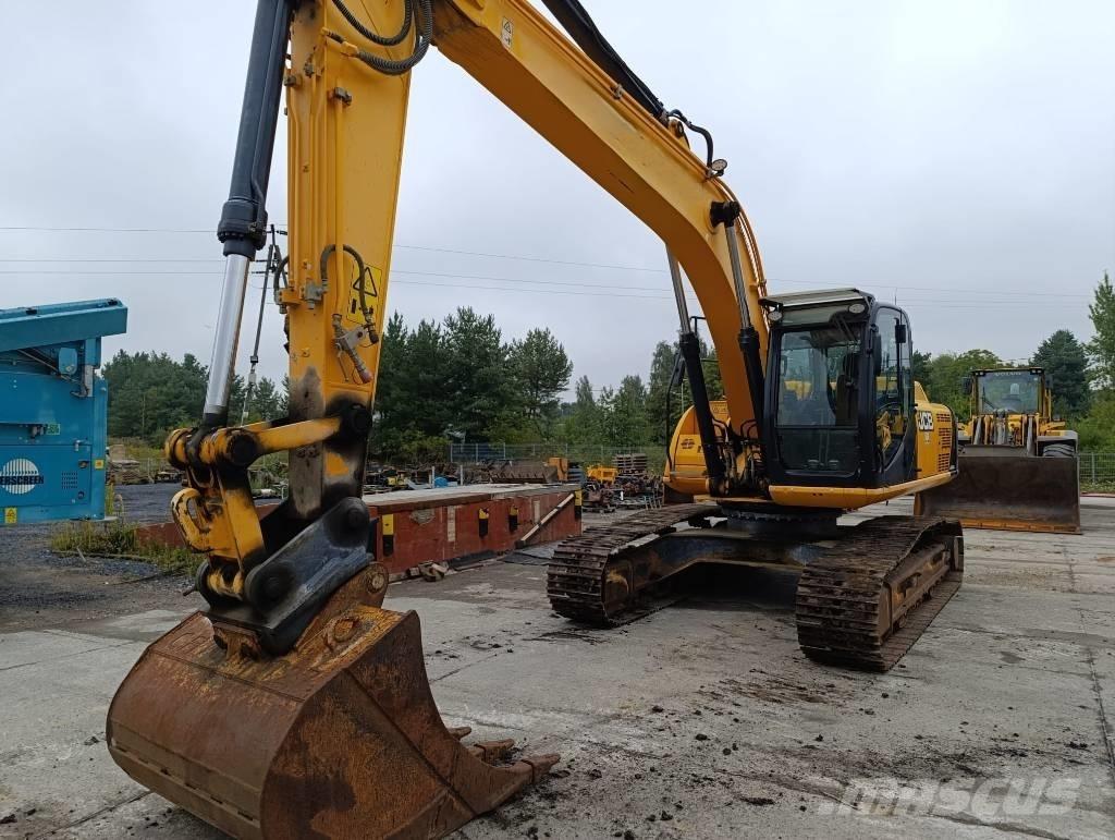 JCB JS 260 Pelle sur chenilles
