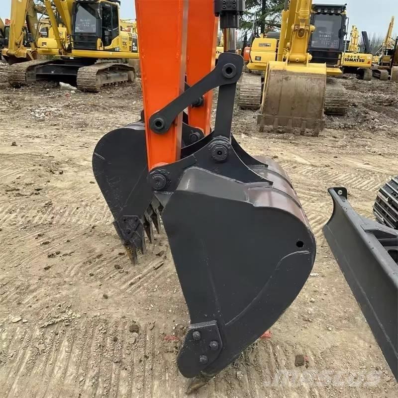 Doosan DX 80 Mini pelle 7t-12t