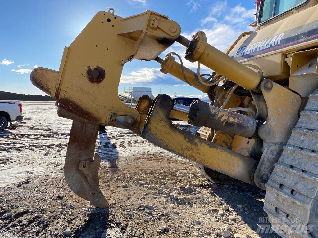 CAT D9L Bouteurs sur chenilles