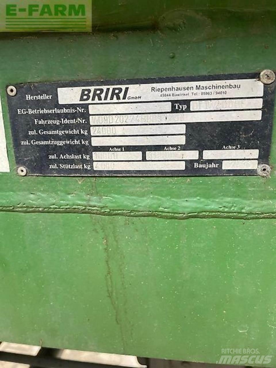 Briri güllefass Epandeur de fumier