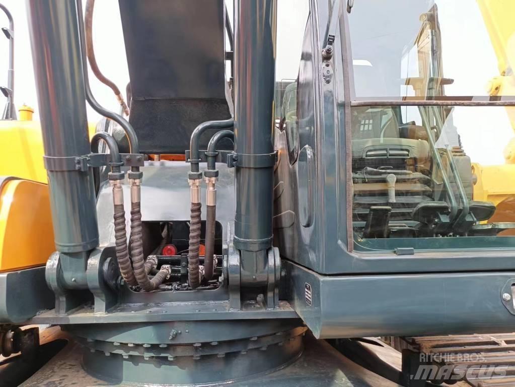 Hyundai 305-9 Pelle sur chenilles
