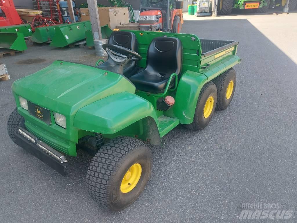 John Deere Gator 4x4 Entretien du sol - Autres