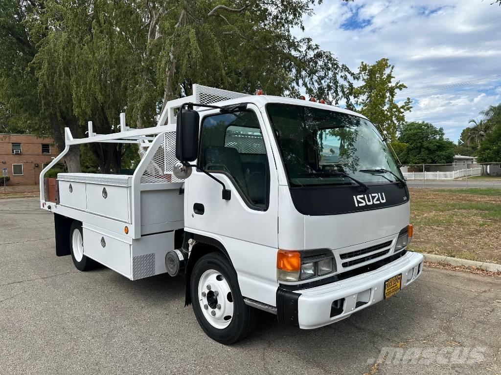 Isuzu NPR Camions et véhicules municipaux