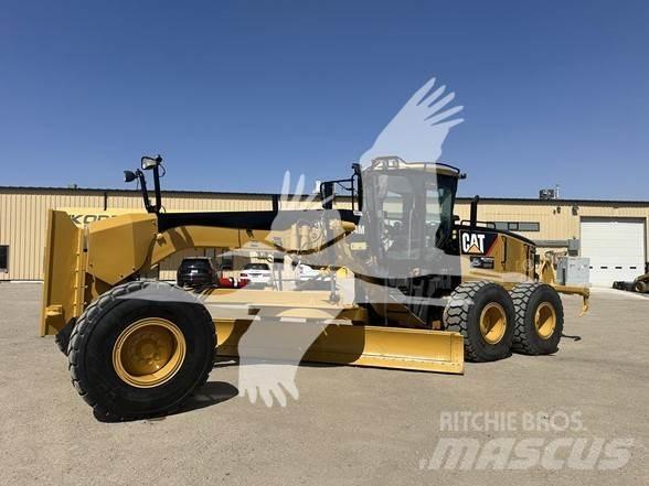 CAT 14M Niveleuse