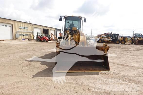 CAT 928H Chargeuse sur pneus