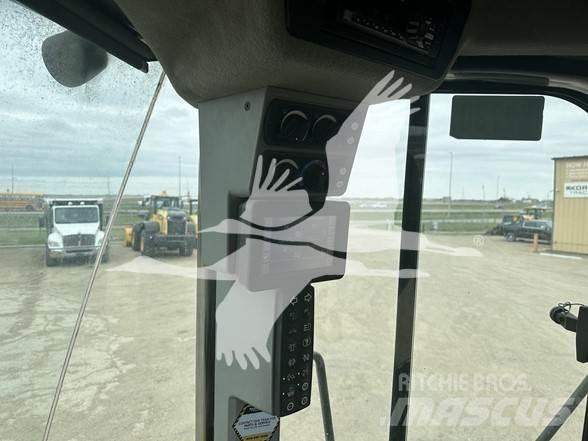 CAT 966M Chargeuse sur pneus