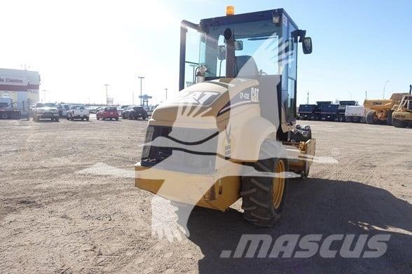 CAT CP-433E Rouleaux monocylindre