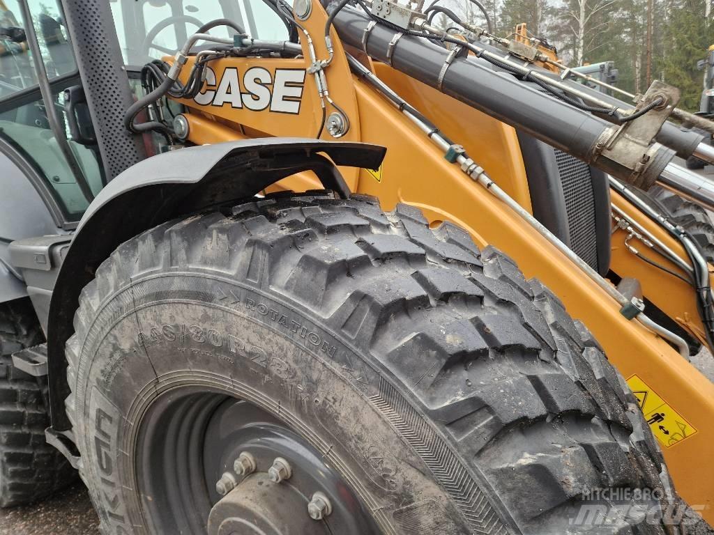 CASE 695 SV Tractopelle