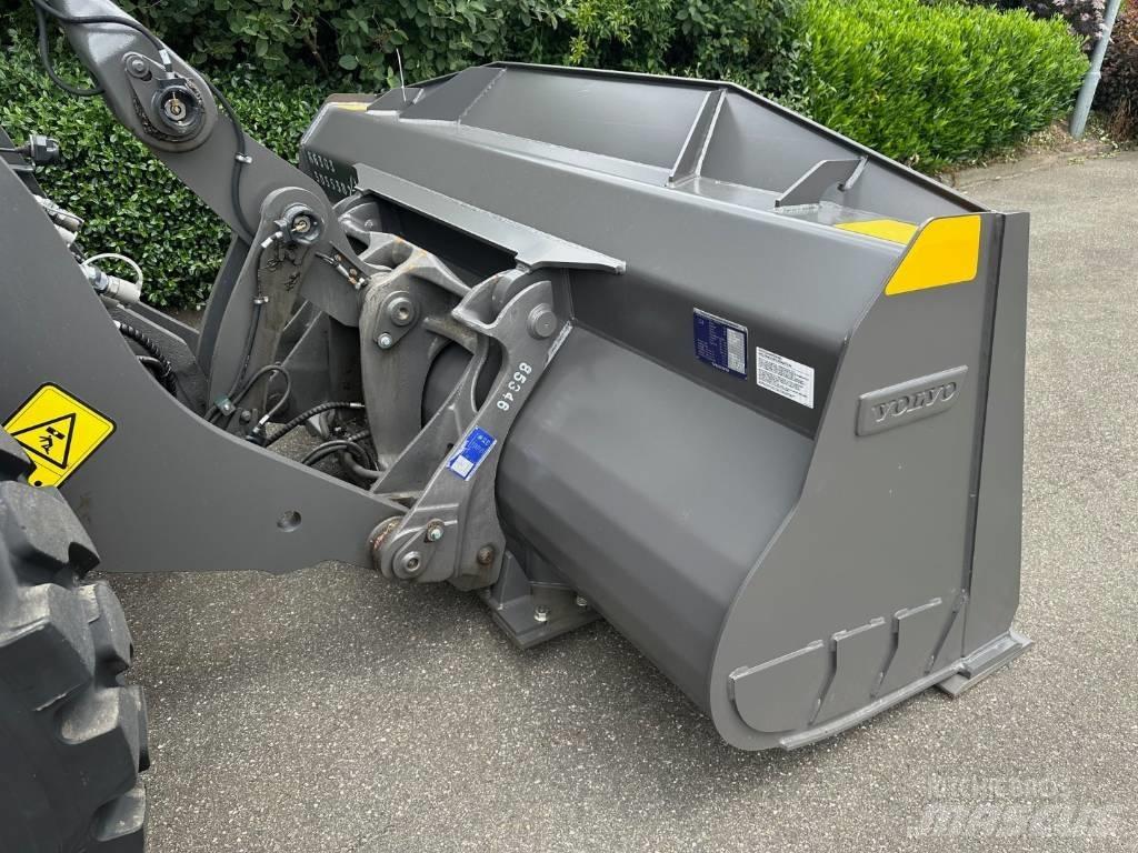 Volvo L 90 H Chargeuse sur pneus