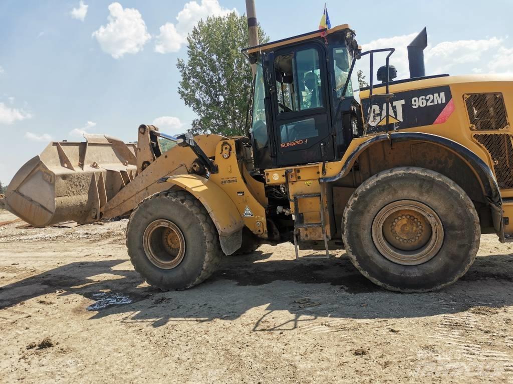 CAT 962 M Chargeuse sur pneus
