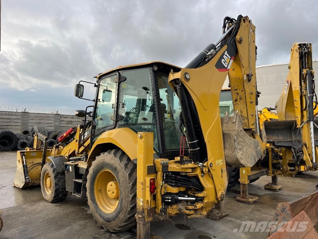 CAT 432 Tractopelle