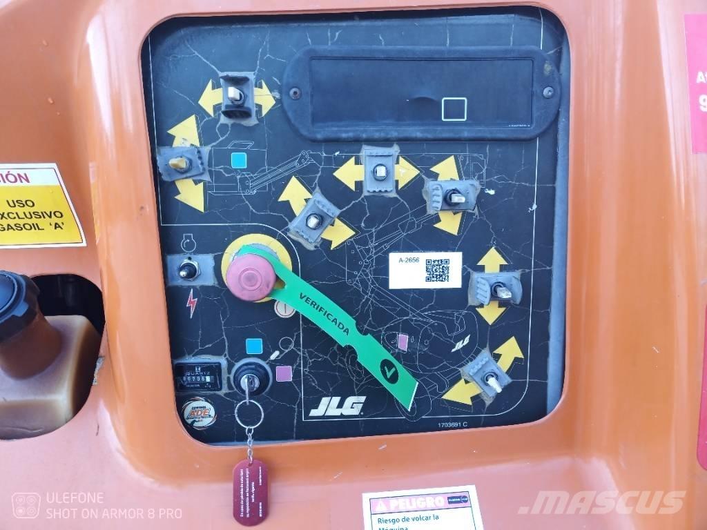 JLG 450 AJS II Nacelles articulées