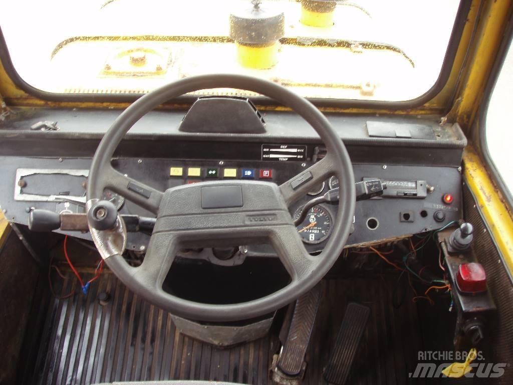Volvo BM 861 6+6 Tombereau articulé