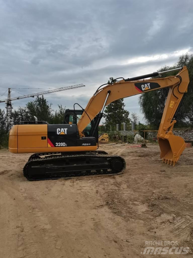 CAT 320 D Pelle sur chenilles