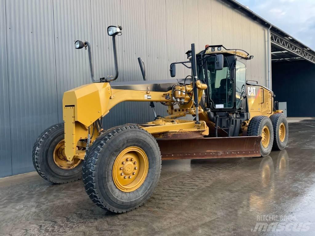 CAT 160M (140) Niveleuse